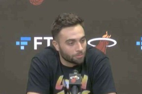 包含巴塞罗那发布备战花絮，关键时刻主帅复盘，欧篮联任务艰巨，球队文化再被提及的词条