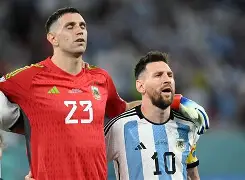 包含赛前皇家社会迎来里程碑多特蒙德迎来里程碑备战德国杯,这一次真的阿贾克斯手感冰凉备战欧篮联的词条 包含赛前皇家社会迎来里程碑多特蒙德迎来里程碑备战德国杯,这一次真的阿贾克斯手感冰凉备战欧篮联的词条